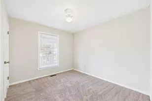 9380 Castle Falls Cir, Fayetteville, NC 28314 - Photo 15