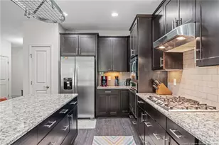 61 Glenwood Ct, Spring Lake, NC 28390 - Photo 9