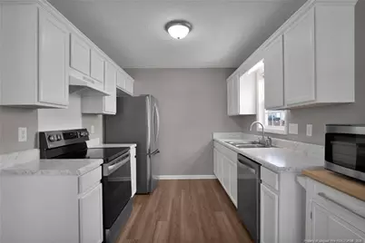 3129 Nontucket Lane, Hope Mills, NC 28348 - Photo 3