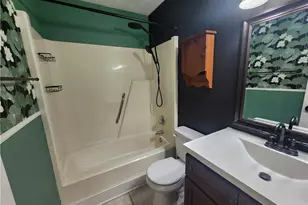 6831 Candlewood Dr, Fayetteville, NC 28314 - Photo 7