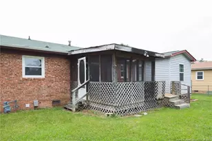 304 Longhorn Dr, Fayetteville, NC 28303 - Photo 19