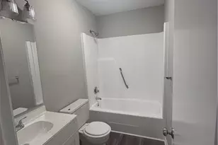 5836 Aftonshire Dr, Fayetteville, NC 28304 - Photo 5