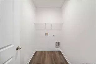 4038 Lofton St, Wade, NC 28395 - Photo 19