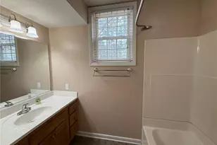 161 Fowler Ln, Dunn, NC 28334 - Photo 9