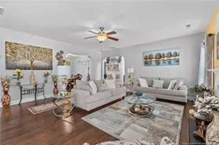 609 Thornbrooke Dr, Hope Mills, NC 28348 - Photo 9