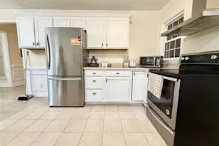 263 Brewster Dr, Fayetteville, NC 28303 - Photo 5