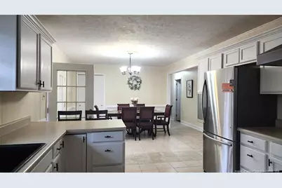 263 Brewster Drive, Fayetteville, NC 28303 - Photo 9