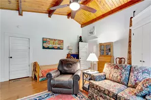 415 E 3rd Ave, Red Springs, NC 28377 - Photo 25