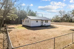 1204 Townsend Chapel Rd, Red Springs, NC 28377 - Photo 31