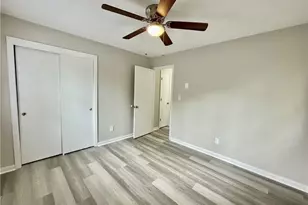 7566 Carrollburg Dr, Fayetteville, NC 28303 - Photo 11