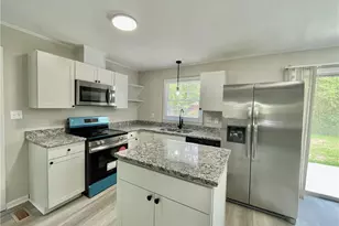 7566 Carrollburg Dr, Fayetteville, NC 28303 - Photo 5