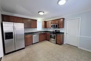 2604 Daniel Boone Ln, Hope Mills, NC 28348 - Photo 5