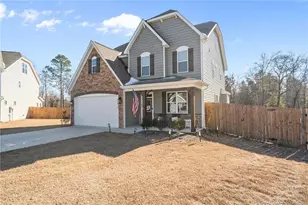 218 Woodsrun St, Raeford, NC 28376 - Photo 3