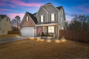 218 Woodsrun St, Raeford, NC 28376 - Photo 5