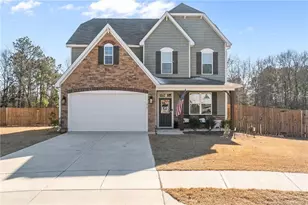 218 Woodsrun St, Raeford, NC 28376 - Photo 1