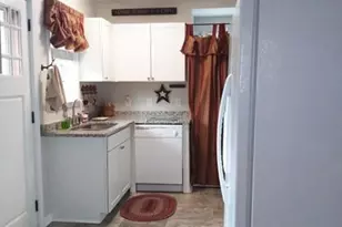 201 W 17th Street W, Lumberton, NC 28358 - Photo 23