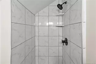 211 Hawthorne Rd, Fayetteville, NC 28301 - Photo 23