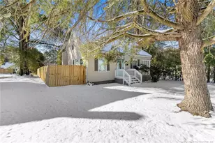 211 Hawthorne Rd, Fayetteville, NC 28301 - Photo 3