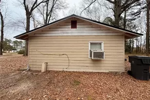 3218 Central Heights Rd, Goldsboro, NC 27534 - Photo 9