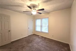 5600 Woodlake Ct, Fayetteville, NC 28311 - Photo 21