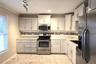 5600 Woodlake Ct, Fayetteville, NC 28311 - Photo 11