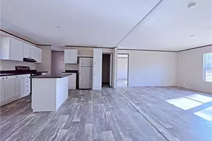 4057 Lodge Dr, Wade, NC 28395 - Photo 5