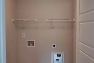 1815 Smith Farm St, Fayetteville, NC 28306 - Photo 23