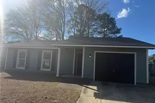 2558 Sourwood Dr, Fayetteville, NC 28301 - Photo 1