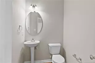 288 New Castle Ln, Spring Lake, NC 28390 - Photo 9