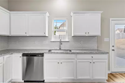 288 New Castle Lane, Spring Lake, NC 28390 - Photo 17