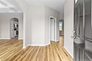 288 New Castle Ln, Spring Lake, NC 28390 - Photo 5