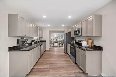 804 Porter Road, Hope Mills, NC 28348 - Photo 13