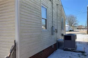 1928 Willow St, Roanoke Rapids, NC 27870 - Photo 3