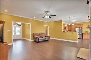 3160 Princeton St, Lumberton, NC 28360 - Photo 9