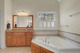 129 Barons Run W, Spring Lake, NC 28390 - Photo 17