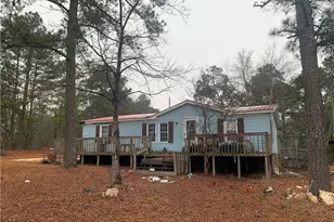 682 Blacks Chapel Dr, Sanford, NC 27332 - Photo 5