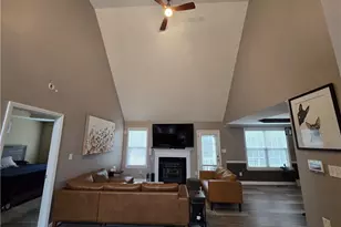 135 Leggett Dr, Cameron, NC 28326 - Photo 9