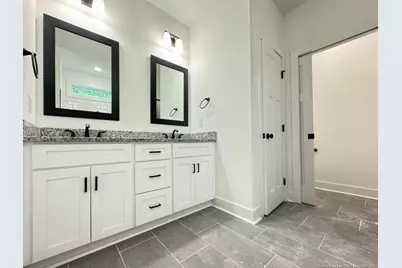 827 Southerland Peak Drive N, Raeford, NC 28376 - Photo 13