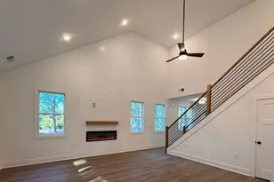 827 Southerland Peak Dr N, Raeford, NC 28376 - Photo 5