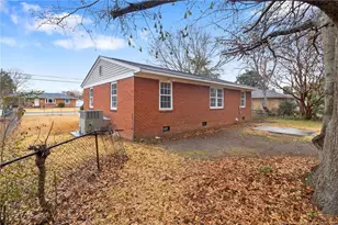 1005 Juniper Dr, Fayetteville, NC 28304 - Photo 25