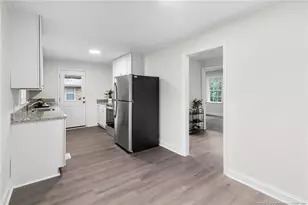 1005 Juniper Dr, Fayetteville, NC 28304 - Photo 13