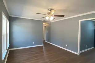 3037 Wedgewood Dr, Fayetteville, NC 28301 - Photo 7