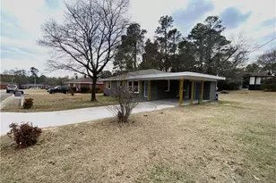 3037 Wedgewood Dr, Fayetteville, NC 28301 - Photo 35