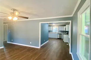 3037 Wedgewood Dr, Fayetteville, NC 28301 - Photo 9