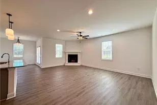 283 Crowville St, Raeford, NC 28376 - Photo 9