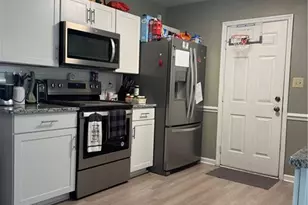 6560 Angleton Ct, Parkton, NC 28371 - Photo 9