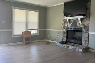 6560 Angleton Ct, Parkton, NC 28371 - Photo 5