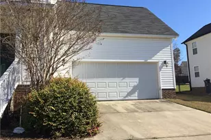 520 Tucks Ct, Sanford, NC 27330 - Photo 3