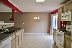 520 Tucks Ct, Sanford, NC 27330 - Photo 11