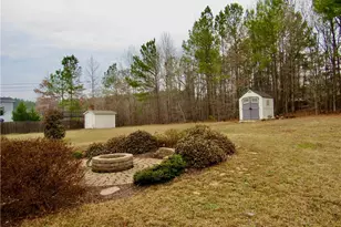 520 Tucks Ct, Sanford, NC 27330 - Photo 31